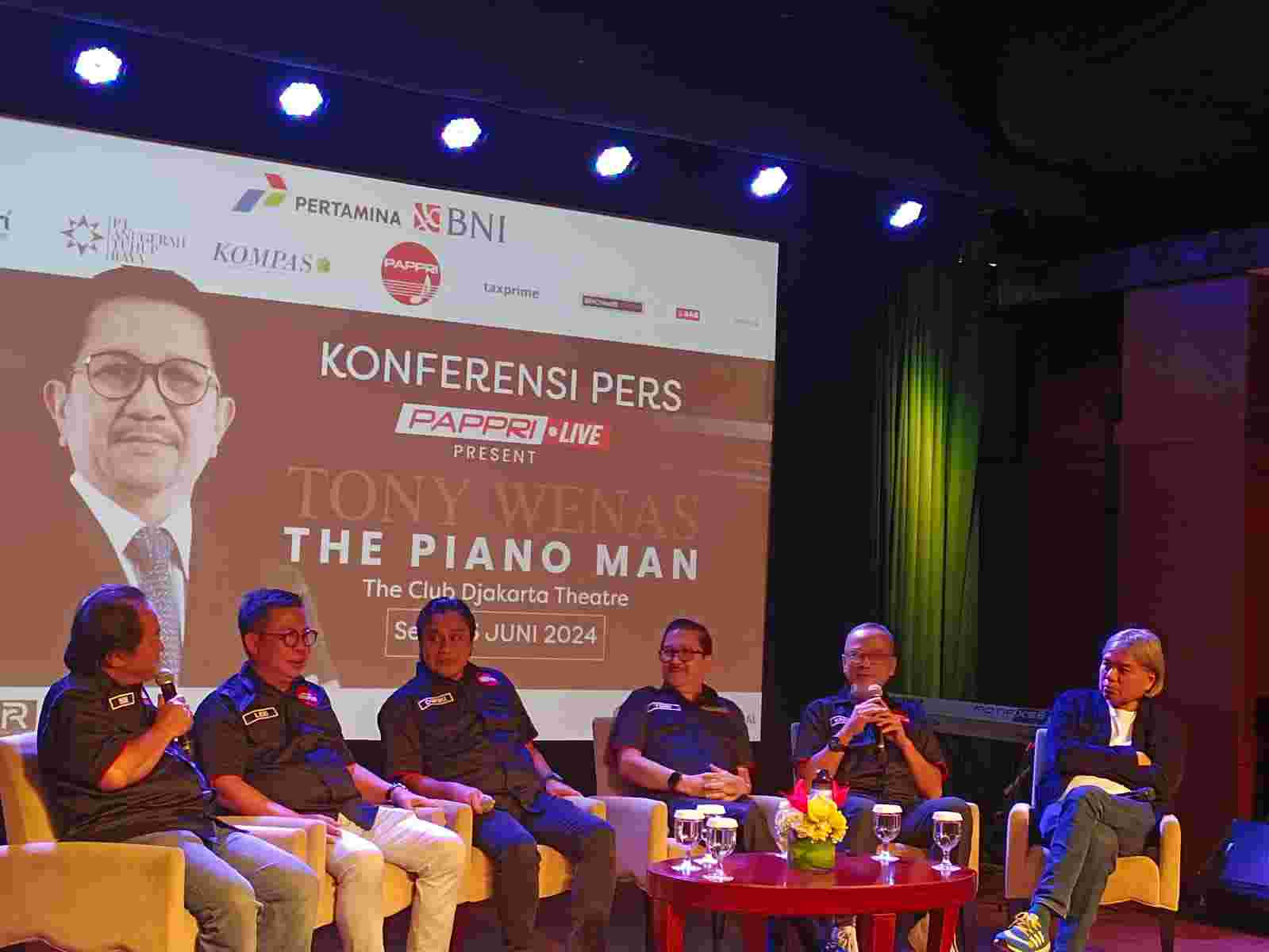Persatuan Artis Penyanyi. Pencipta Lagu dan Pemusik Republik Indonesia (PAPPRI). Association of Sangers, Composers and Afuscores of The Republic of Indonesia-
Sekretariat DPP PAPPRI Jalan Dharmawangsa XI No 5 Keb Baru Jakarta Selatan
