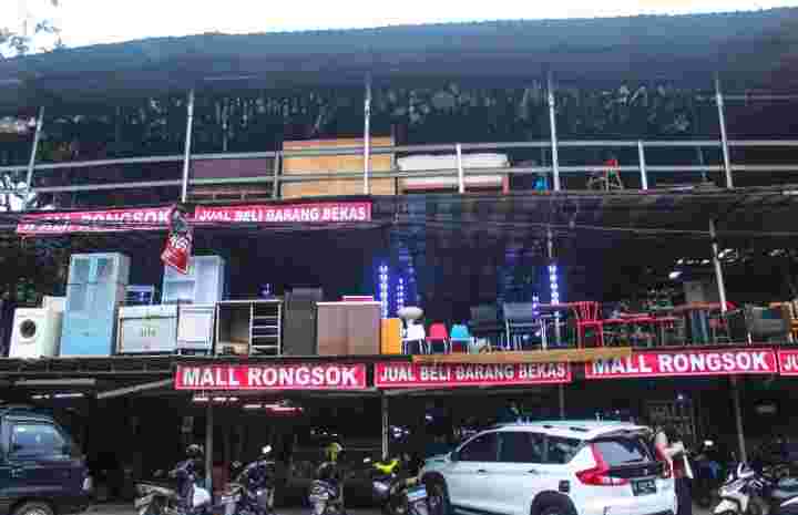 Bagi yang belum tahu ! Mengenal Mal Rongsok Retro Depok, Surga nya Barang Bekas Bernilai Seni dan Ekonomis