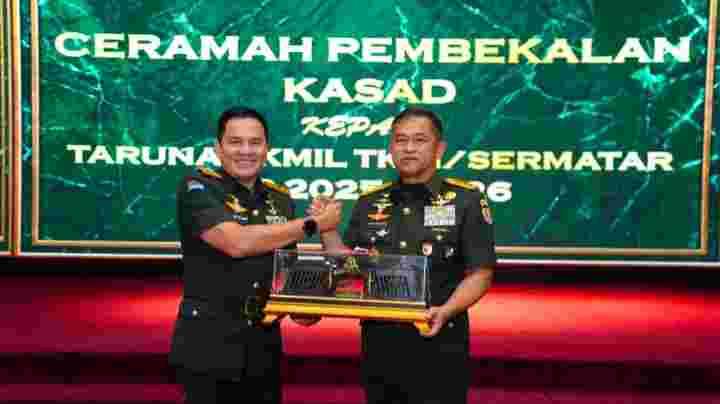 Gubernur Akmil Dampingi Kasad Tutup Pendidikan 511 Taruna-Taruni Tingkat III Tahun Ajaran 2025/2026

