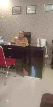 Camat solear menghimbau warga solear untuk menjaga konduktivitas dimalam pergantian tahun 2024-2025 dan menjaga keamanan