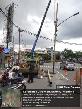 PEKERJAAN PLN YANG DI LAKUKAN UNIT MOBIL VENDOR PLN PT. CAHAYA PRINAS KESAN KENTARA LABRAK SOP
