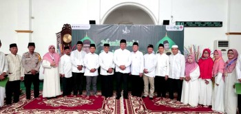 Hadir Saat Acara Maulid Nabi Di Masjid Ar-Rahmah Rempoa Ciputat-timur, Benyamin Ajak Masyarakat untuk Mendoakan Palestina