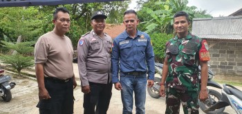 Suherman Oki Ketua Karangtaruna Kecamatan Tenjo Monitoring Ke TPS Wilayah Desa Cilaku Dan Sekitarnya