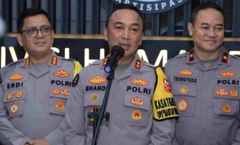 POLRI MENGHIMBAU MASYARAKAT TETAP MENJAGA PERSATUAN  DAN KESATUAN  MENJELANG PENCOBLOSAN PEMILU  2024.