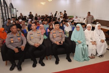 Bulan suci Ramadhan 2025, Kapolresta Tangerang Kombes Pol Baktiar Gelar Bhaksosdi Brew It Cafe, Kelurahan Kadu Agung