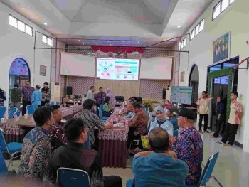 Kecamatan Kelapa Dua Kolaborasi dengan Mahasiswa Universitas Indonesia  dalam Penangan dan pengolahan Limbah Sampah