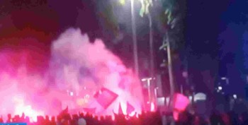 Euforia Masyarakat Jakarta Rayakan HUT ke-97 Persija, Ribuan The Jakmania Padati Ruas Jalan