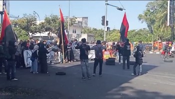 Aksi Unjuk Rasa Mahasiswa UINAM di Makassar Berlangsung Tertib, ucapkan terimakasih pada APH