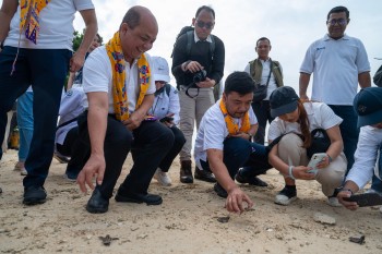 Pelepasliaran Tukik Penyu Sisik di Pulau Bidadari: “Seribu Tukik Sejuta Harapan” Jakarta, 21 Agustus 2025 