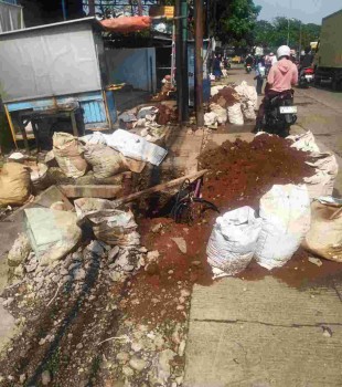 Warga Bugel Resah, Galian Diduga Tak Berizin di Jl. Moh. Toha Dirasa Ganggu Aktivitas

