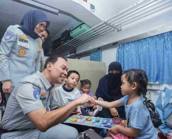 Gelar Flag Off Mudik Bersama BUMN Tahap Pertama, Jasa Raharja

Berangkatkan Ribuan Pemudik Moda Kereta Api ke Sejumlah Daerah
