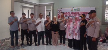Kapolres Metro Tangerang Kota Bersama Jajarannya Ikuti Ngopi Bersama Warga Gebang Raya