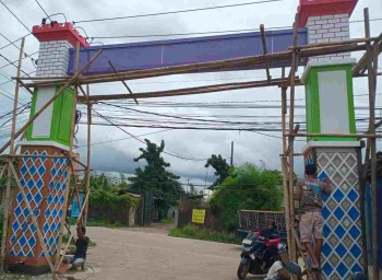 Projek gapura desa babad kesan abaikan K3 Keselamatan Pekerja plus tak berPapan Proyek (KIP)