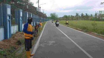 Perawatan Rutin Jalan Raya oleh Dinas PUPR Provinsi, Sisir Jalur Karang Serang–Tanjung Kait

