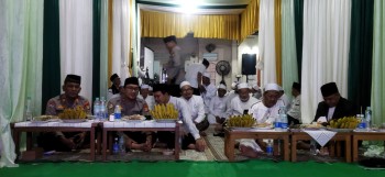 Milad ke-20 Padepokan Qur'an Tanpa Nama, Ribuan Jemaah Hadiri Istighosah Akbar di Cirendeu