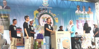 PUNCAK HUT KE-105 KELURAHAN PONDOK- RANJI KECAMATAN CIPUTAT- TIMUR DIBANJIRI BANYAK DOORPRIZE