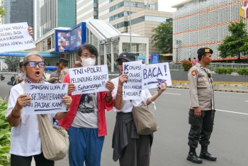 Sejumlah kaum ibu nyatakan keprihatinan,Sulistyowati Irianto, Guru Besar Fak Hukum UI: