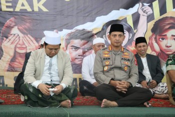 Ratusan Santri Milenial Asshiddiqiah Tangerang Diedukasi Dirtipid PPA-PPO Bareskrim Polri dan Kementerian PPPA-RI Berani Bicara Selamatkan Sesama